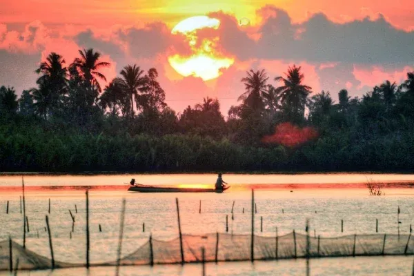 Đầm Thị Tường — Kỳ Quan Sông Nước