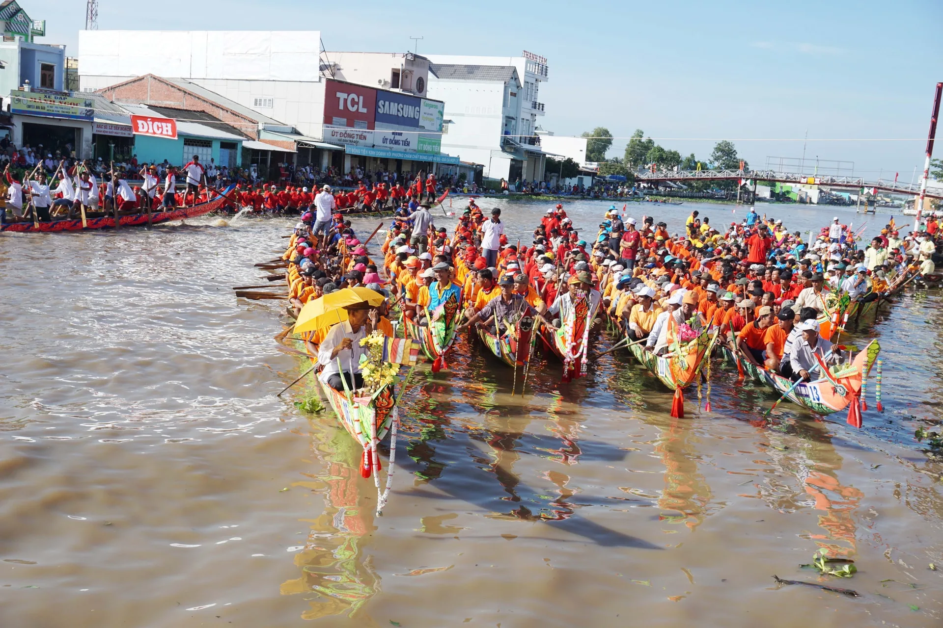 Đua Ghe Ngo